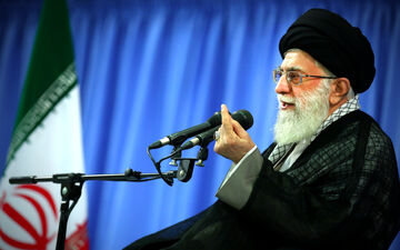 سفارش پدرانه رهبری به دختر خانم‌ها