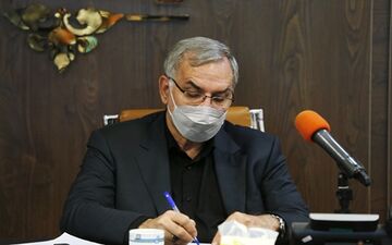 جشن پایان کرونا به نقل از وزیر بهداشت صحت ندارد
