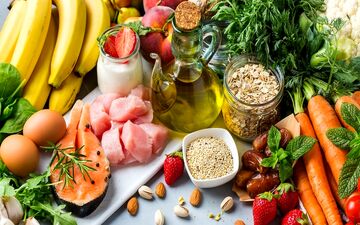 معجزه این خوراکی‌ها برای کاهش سریع قند خون/ با ۱۷ خوراکی طبیعی آشنا شوید