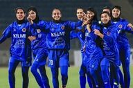 خاتون بم منتظر لغزش پرسپولیس؛ دربی زنان سرنوشت صدر را تغییر می‌دهد؟