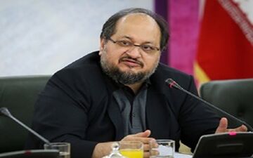 درخواست شریعتمداری برای آزادسازی نرخ ارز بدون سقف قیمت