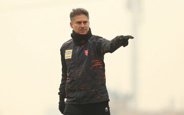 مهاجمان پرسپولیس بهترین ها هستند/استوکس را فراموش کرده ایم