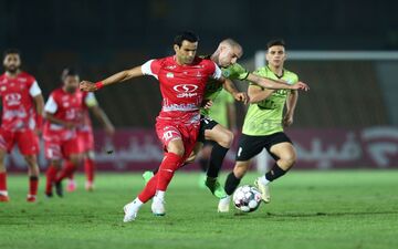 مهاجم سابق پرسپولیس پیشنهاد استقلال را رد کرد