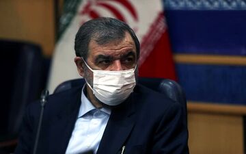 رضایی: انتظار داریم که دولت با مجلس همکاری کند و جلوی فشارهای ظالمانه آمریکا و اروپا را بگیرد