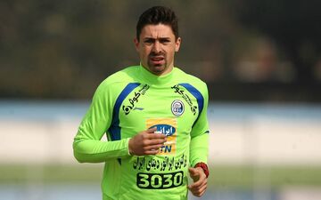 باشگاه استقلال ۲۰۰ هزار دلار به حساب بویان واریز کرد