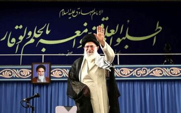 پیشنهاد مذاکره فریب آمریکا برای خلع سلاح است