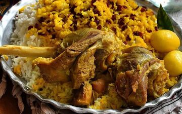 طرز تهیه زرشک پلو با ماهیچه؛ لذیذ و به سبک رستورانی