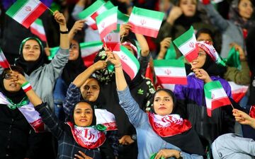 وعده معاون زنان برای حضور بانوان در ورزشگاه برای دیدار ایران-عراق
