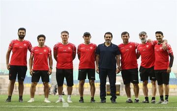 کوچ دسته جمعی دستیاران گل‌محمدی به جز باقری!
