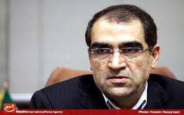 هدیه 300 میلیون تومانی وزیر بهداشت به بیماران دیالیزی سرخه در استان سمنان 