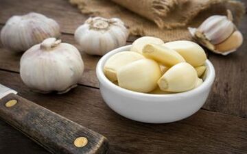 بررسی فواید سلامتی سیر 