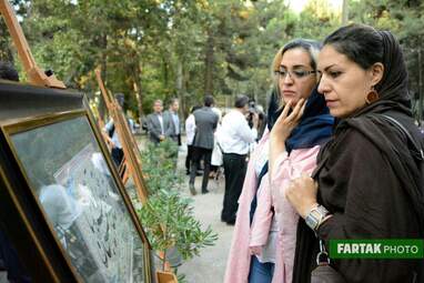 مراسم رونمایی از تندیس میرزا رضا کلهر
