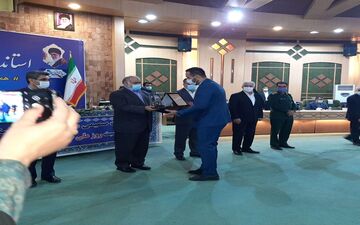 از کارآفرینان برتر حوزه صنعت و معدن استان کرمانشاه  تجلیل شد