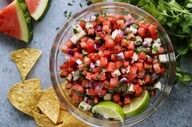 طرز تهیه سالاد سالسای هندوانه؛ ترکیبی خنک و خوشمزه