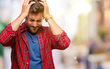 راهکارهای رفع سردرد روزه داری/ اینفوگرافیک 