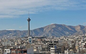 هوای تهران در ۲۴ ساعت گذشته قابل قبول بود/ شاخص ۱۰۷ است
