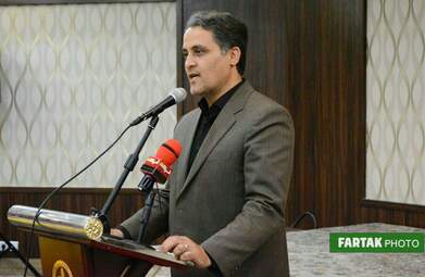  نشست هم‌اندیشی تورلیدرها برای جذب گردشگر  در سالن آناهیتا هتل پارسیان کرمانشاه 