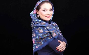 تولد ساده شبنم مقدمی در ۵۱ سالگی کولاک کرد|شبنم مقدمی با روسری گل گلی