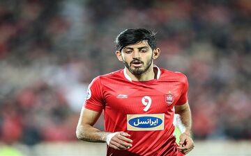 پشیمان نیستم؛افتخار می‌کنم که پیراهن پرسپولیس را می پوشم!