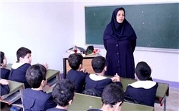  افزایش حقوق کمتر از ۱۰ درصد معلمان