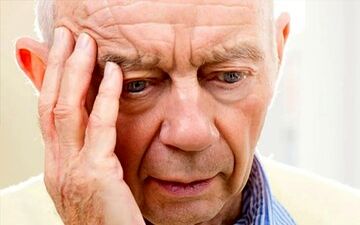 پدر مبتلا به آلزایمر بیماری‌اش را به پسرش ارث می‌دهد؟