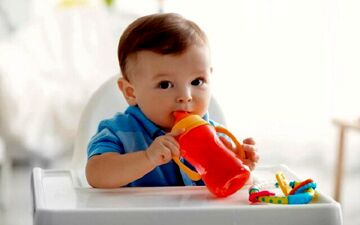 نوشیدنی‌های مفید برای میان وعده کودکان کدامند؟

