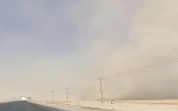 تصادف زنجیره‌ای ۱۰ خودرو سواری در محور قروه همدان