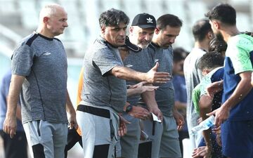 خط قرمز آقای سرمربی: هیچ‌کس بزرگ‌تر از استقلال نیست