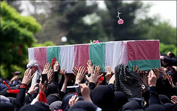 پیکر شهید گمنام در دانشکده داروسازی کرمانشاه تشییع و تدفین شد