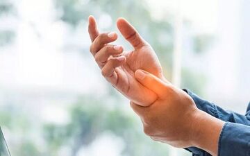 مشاغلی که بیشتر از بقیه باعث گرفتگی و درد مچ می‌شوند