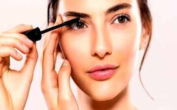 ویژگی‌های ریمل مناسب برای آرایش روزانه چیست؟