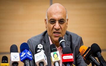 ممنوع الخروجی در کار نیست؛ فتحی به امارات سفر کرد!