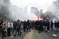 درگیری تجمع‌کنندگان راست‌گرا با پلیس در لاهه هلند