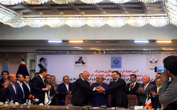  قائم مقام رنو: قرارداد با ایران استثنایی است