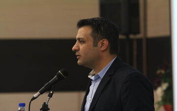 محمدجوادحق شناس تحت پیگرد قضایی قرار گرفت