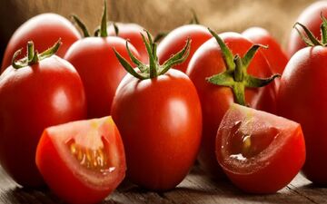 با خواص دارویی و باورنکردنی گوجه فرنگی آشنا شوید!