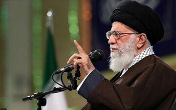 توقیف نفتکش انگلیس در تنگه هرمز/ وعده رهبر انقلاب که در کمتر از یک هفته محقق شد 