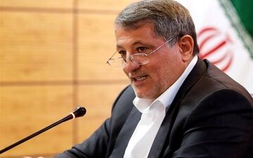 هاشمی: از موضوع شنود بگذرید/ جایم در شورا راحت است