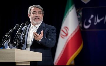 تأکید رحمانی‌فضلی بر برخورد با رسانه‌های تضعیف‌کننده بازار سرمایه