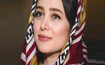 ظاهر الناز حبیبی به عنوان مدل میکاپ