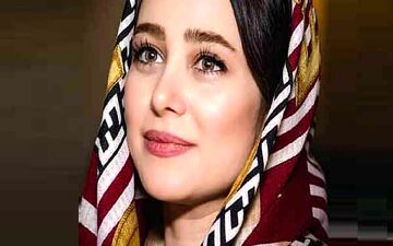 ظاهر الناز حبیبی به عنوان مدل میکاپ