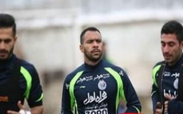 بازیکن برزیلی در آستانه تمدید قرارداد با استقلال
