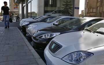 
افزایش قیمت 11 خودرو در آخرین روزهای آبان + جدول